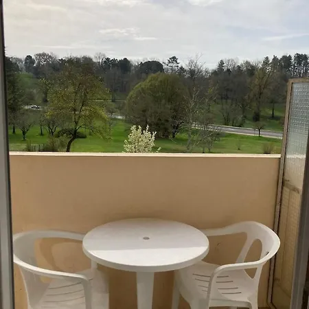 A Barbotan-les-thermes, Balcon, Parking, 300 M Des Thermes