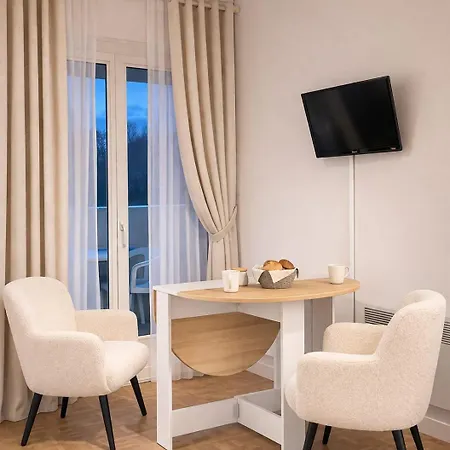Appartement à Barbotan-les-thermes, Balcon, Parking, 300 M Des Thermes Cazaubon